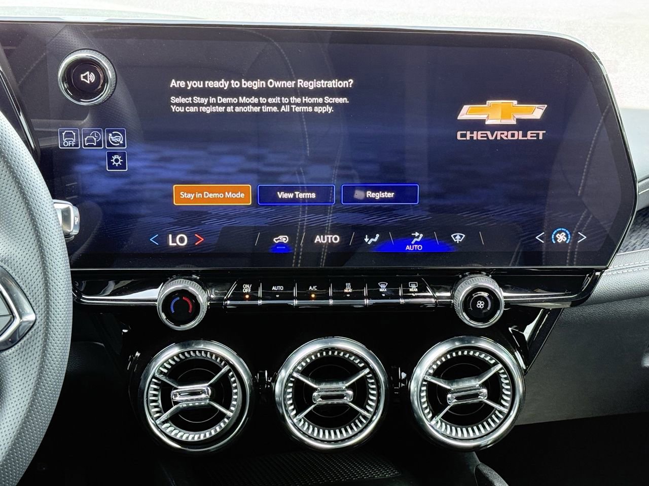 New 2026 Chevrolet Blazer EV LT image 14