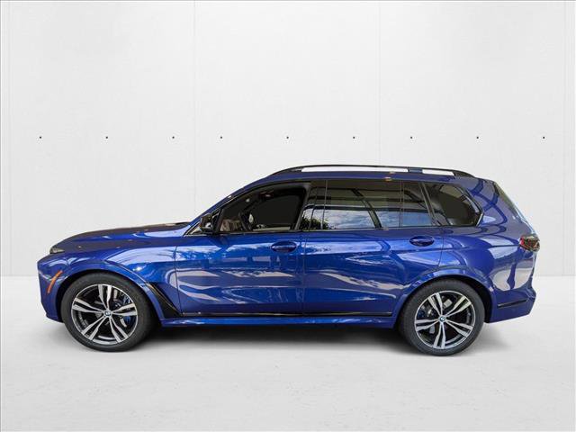 Used 2025 BMW X7 M60i w/ Executive Package image 9