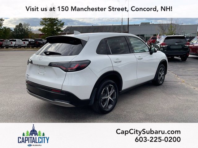 Used 2023 Honda HR-V EX-L image 6