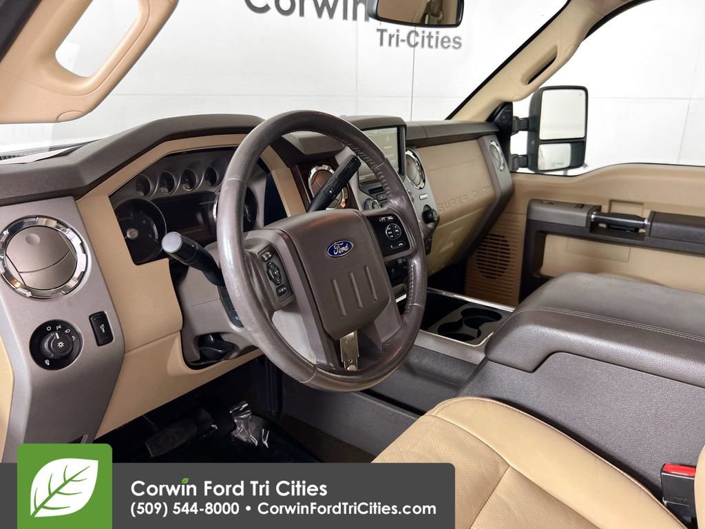Used 2016 Ford F250 Lariat w/ Lariat Ultimate Package AWD/4WD image 3