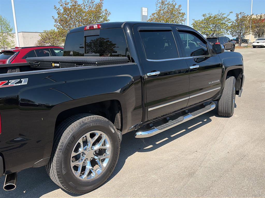 Used 2017 Chevrolet Silverado 1500 LTZ Z71 w/ LTZ Plus Package image 12