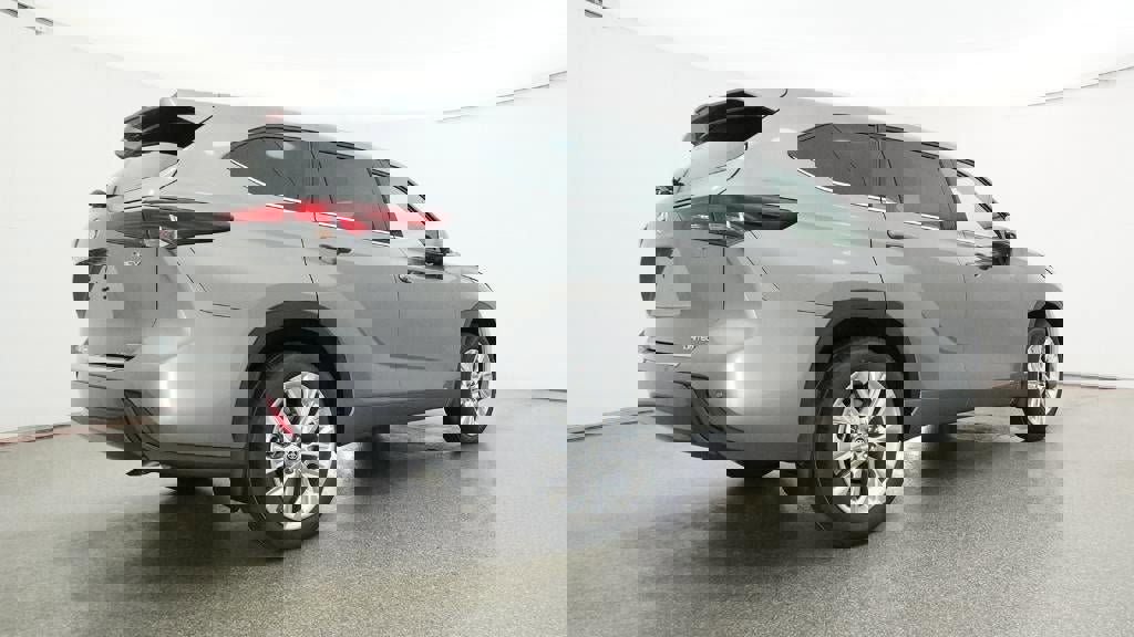 New 2026 Toyota Highlander Limited image 9