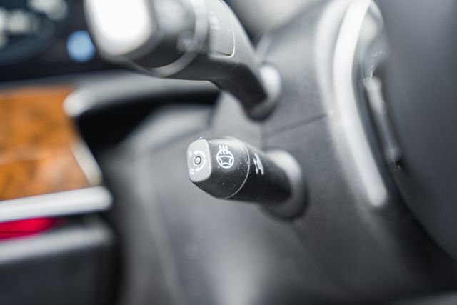 Used 2023 Mercedes-Benz E 350 4MATIC Sedan image 42