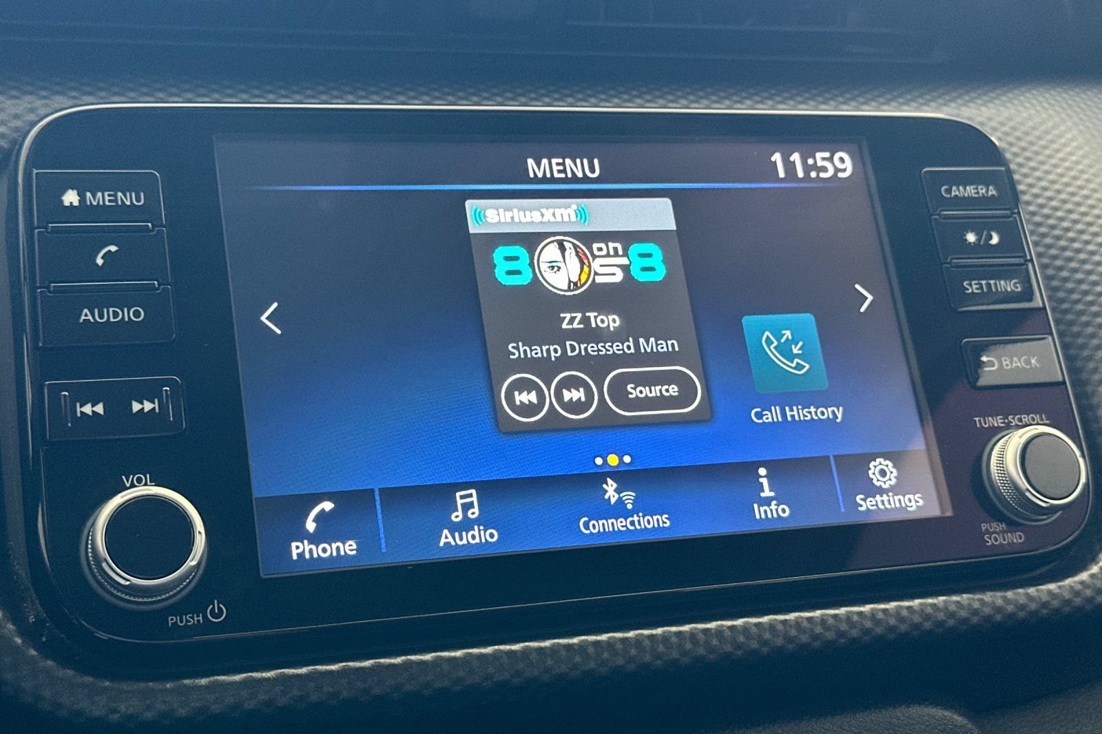 Used 2021 Nissan Kicks SV FWD image 18
