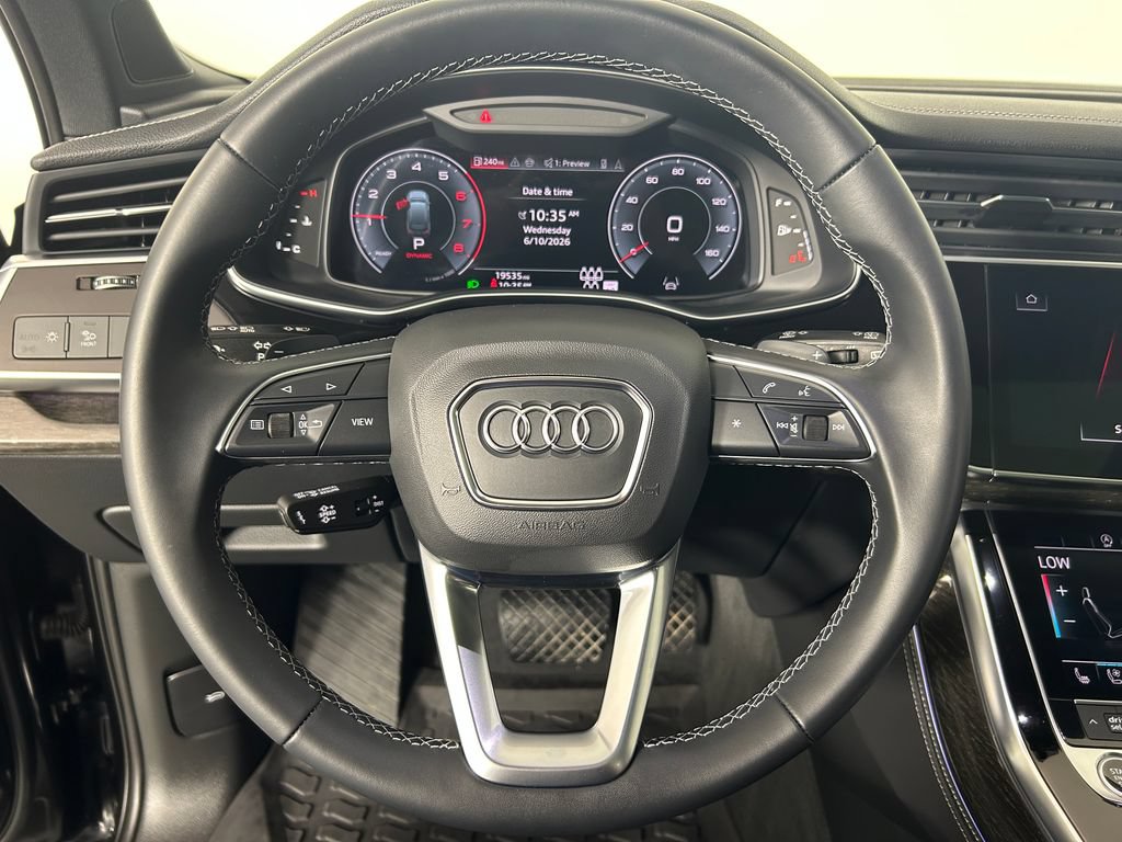 Used 2025 Audi Q7 3.0T Premium Plus AWD/4WD image 16