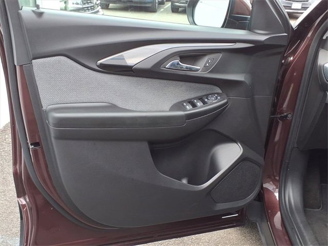 Certified 2023 Chevrolet TrailBlazer LT w/ Convenience Package image 10