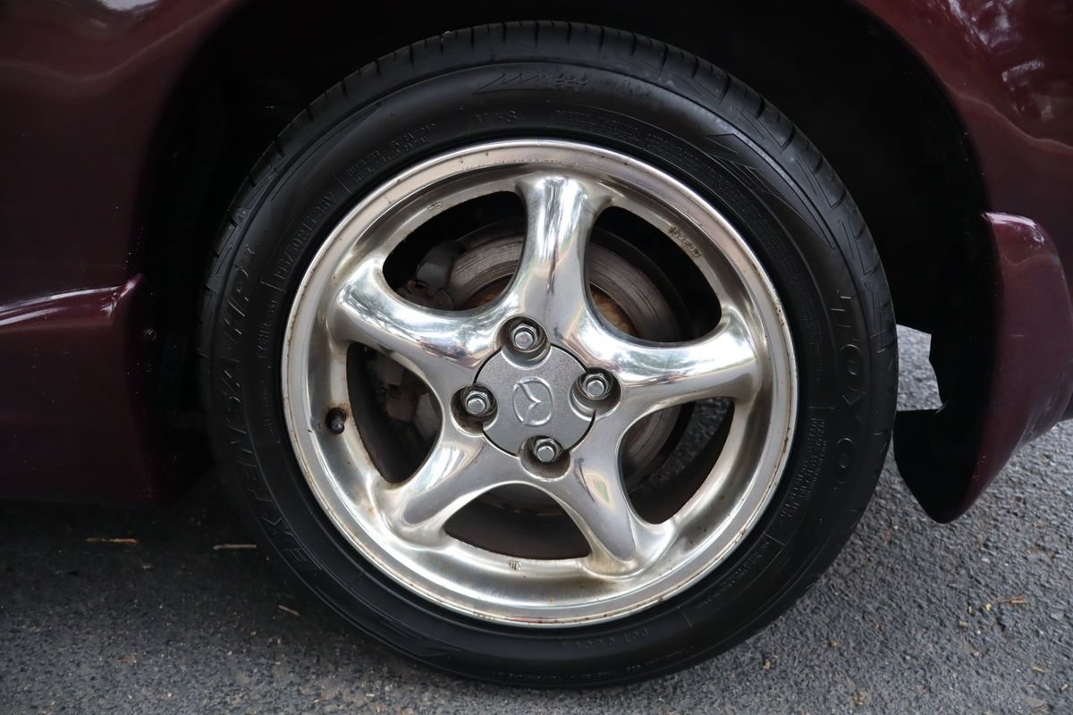 Used 2000 MAZDA MX-5 Miata RWD image 45