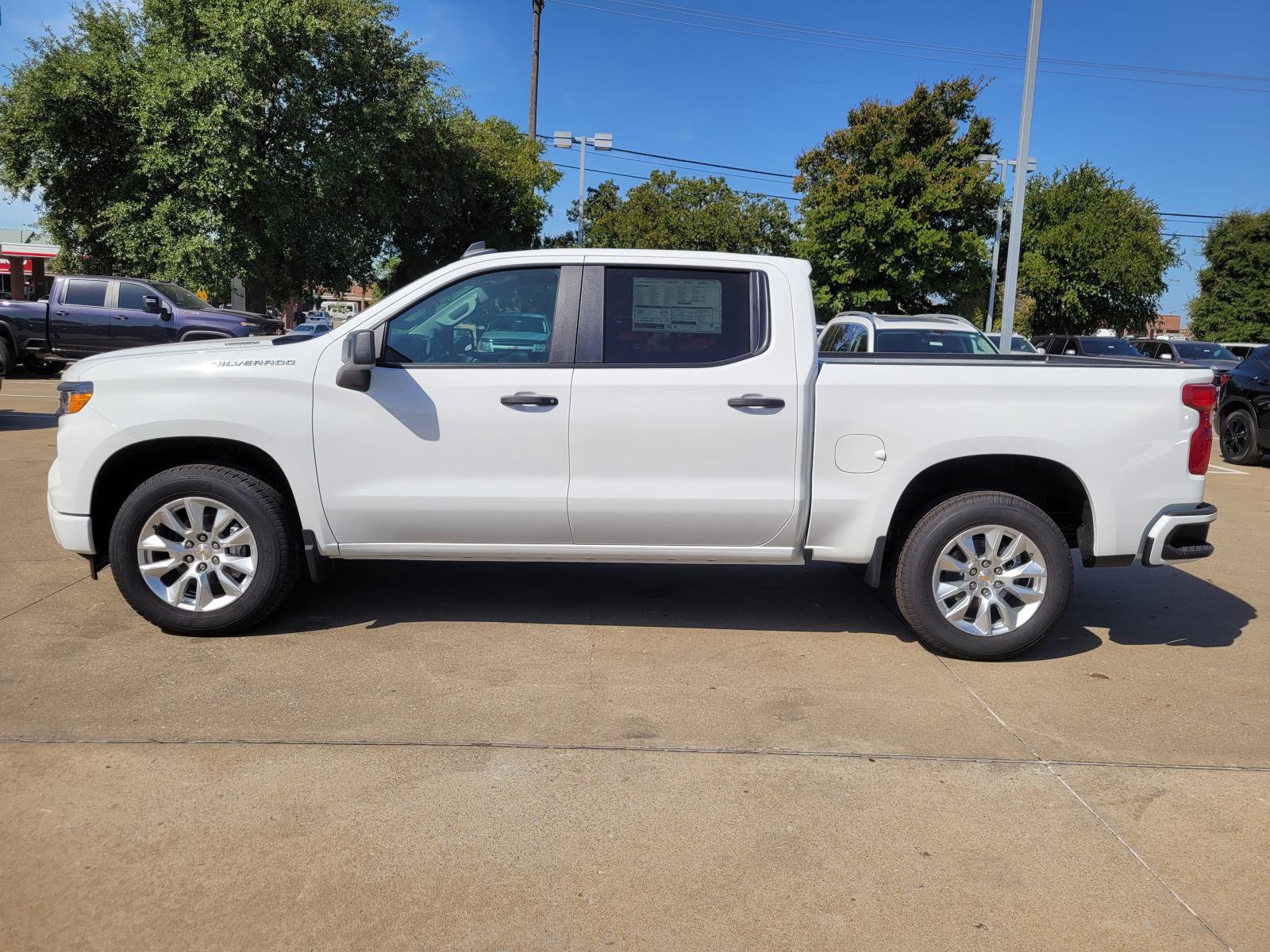 New 2026 Chevrolet Silverado 1500 Custom RWD image 2