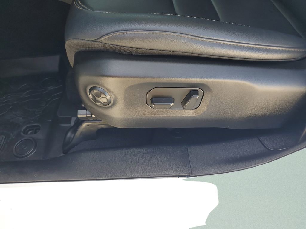 Used 2024 Jeep Wrangler Sahara w/ Technology Group image 19