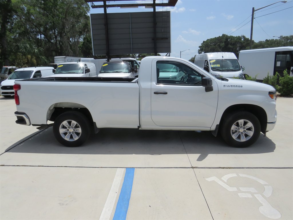 Used 2025 Chevrolet Silverado 1500 W/T RWD image 13