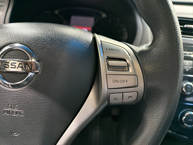 Used 2014 Nissan Altima 2.5 S FWD image 17