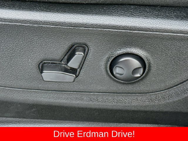 Used 2023 RAM 1500 Big Horn RWD image 12