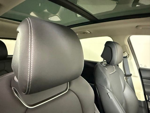 Used 2023 Genesis GV70 2.5T Select w/ Select Package image 34