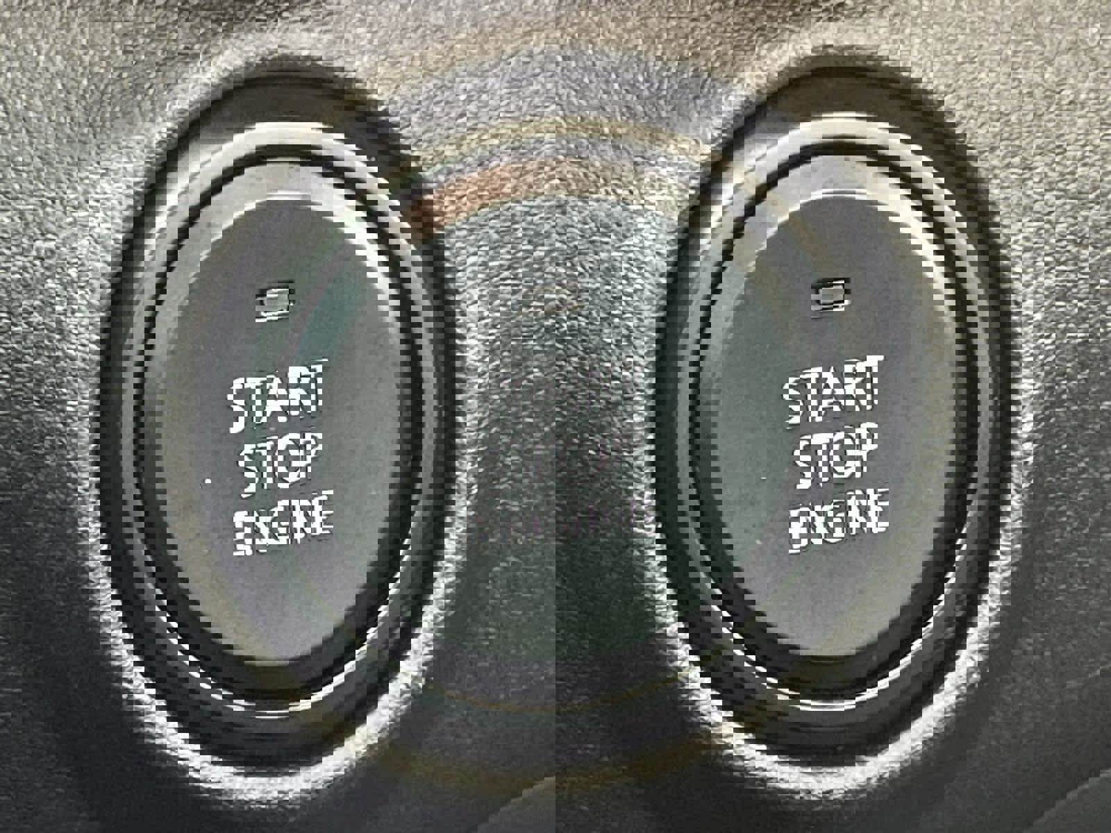 Used 2021 MAZDA MAZDA3 s image 27