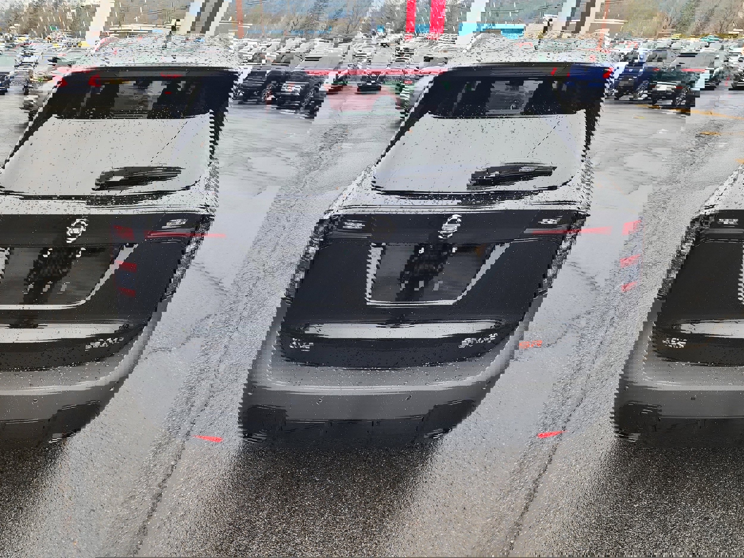 New 2026 Nissan Kicks SR image 7