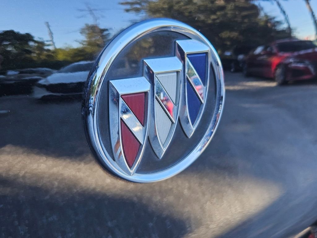 Used 2021 Buick Encore GX Select image 14