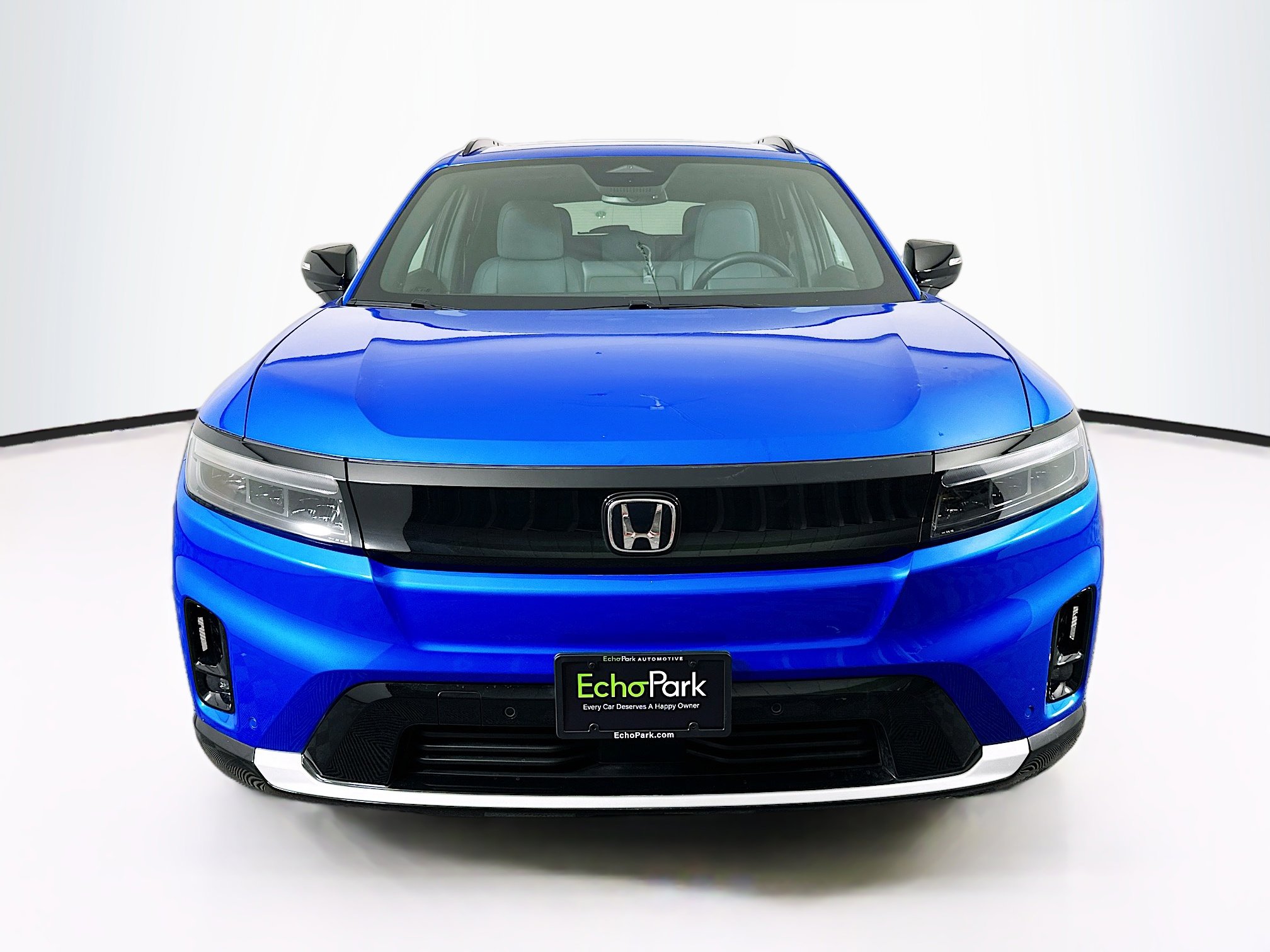 Used 2025 Honda Prologue Touring image 2