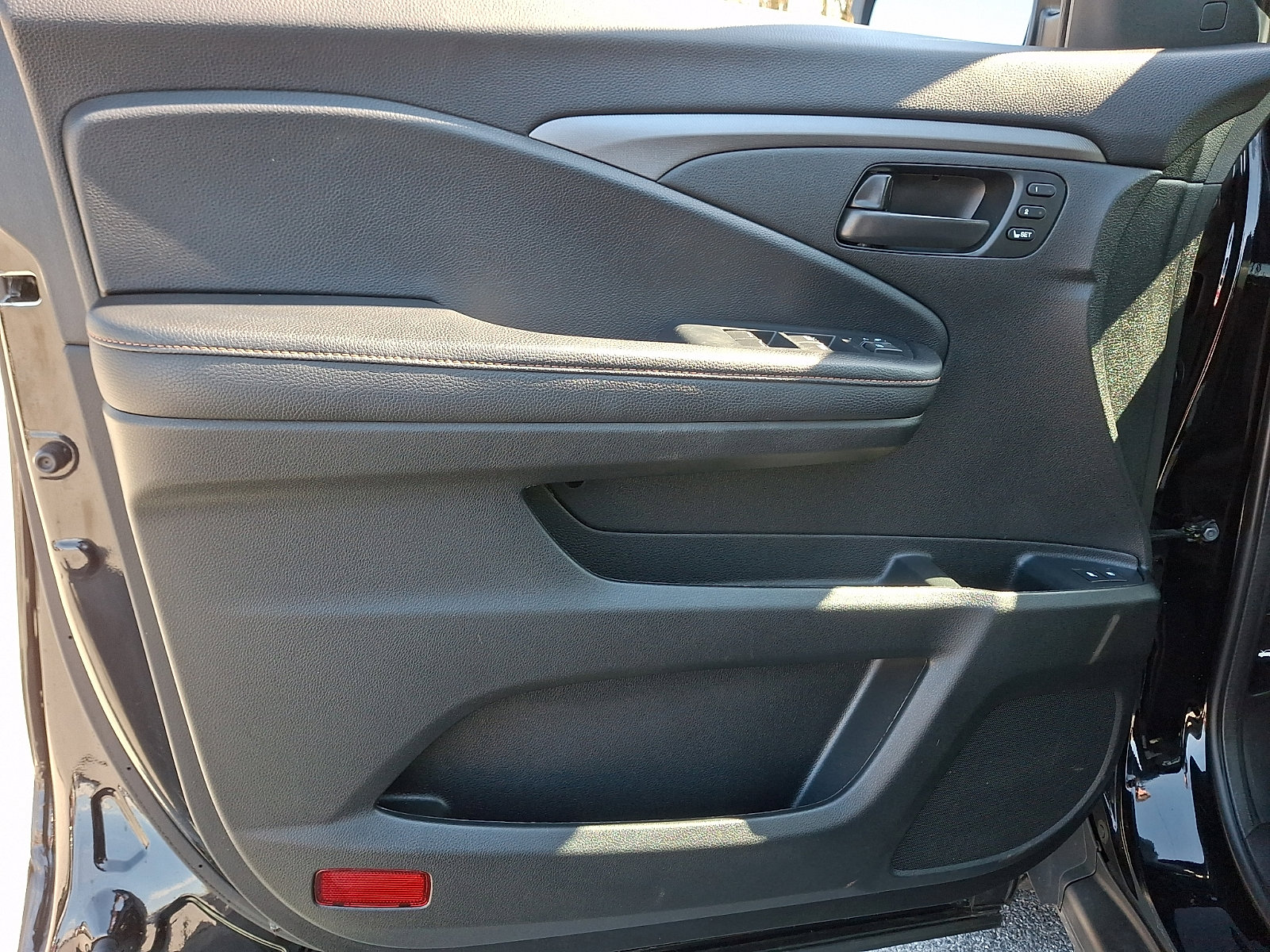 Used 2023 Honda Passport TrailSport image 12