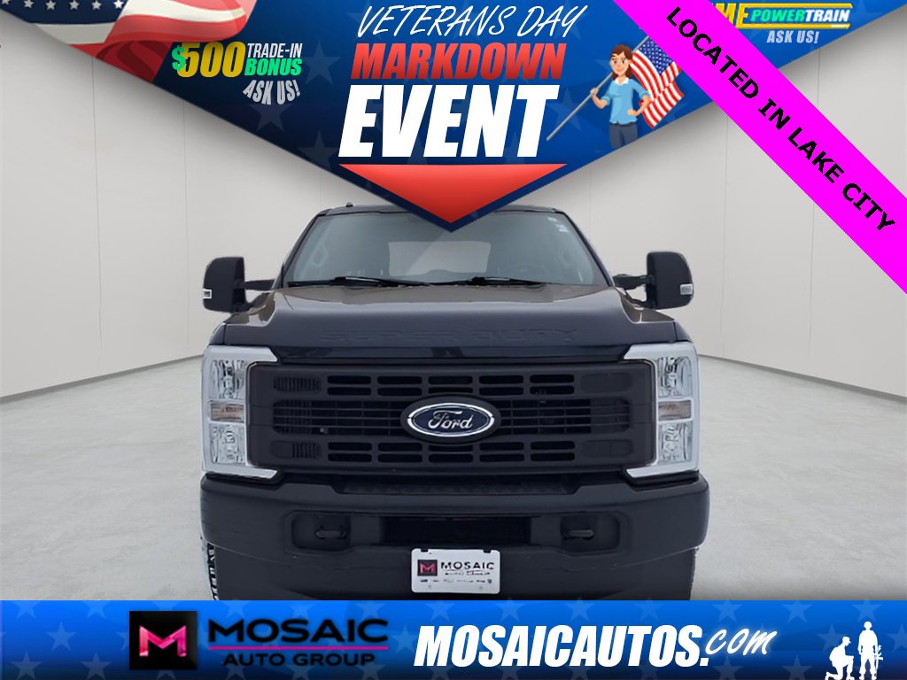 Used 2023 Ford F350 XL image 2