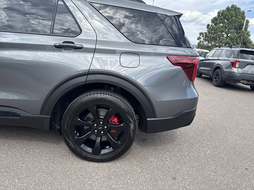 Certified 2023 Ford Explorer ST w/ Equipment Group 401A image 31