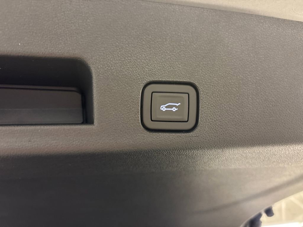 New 2026 GMC Acadia Elevation w/ Black Edition image 18