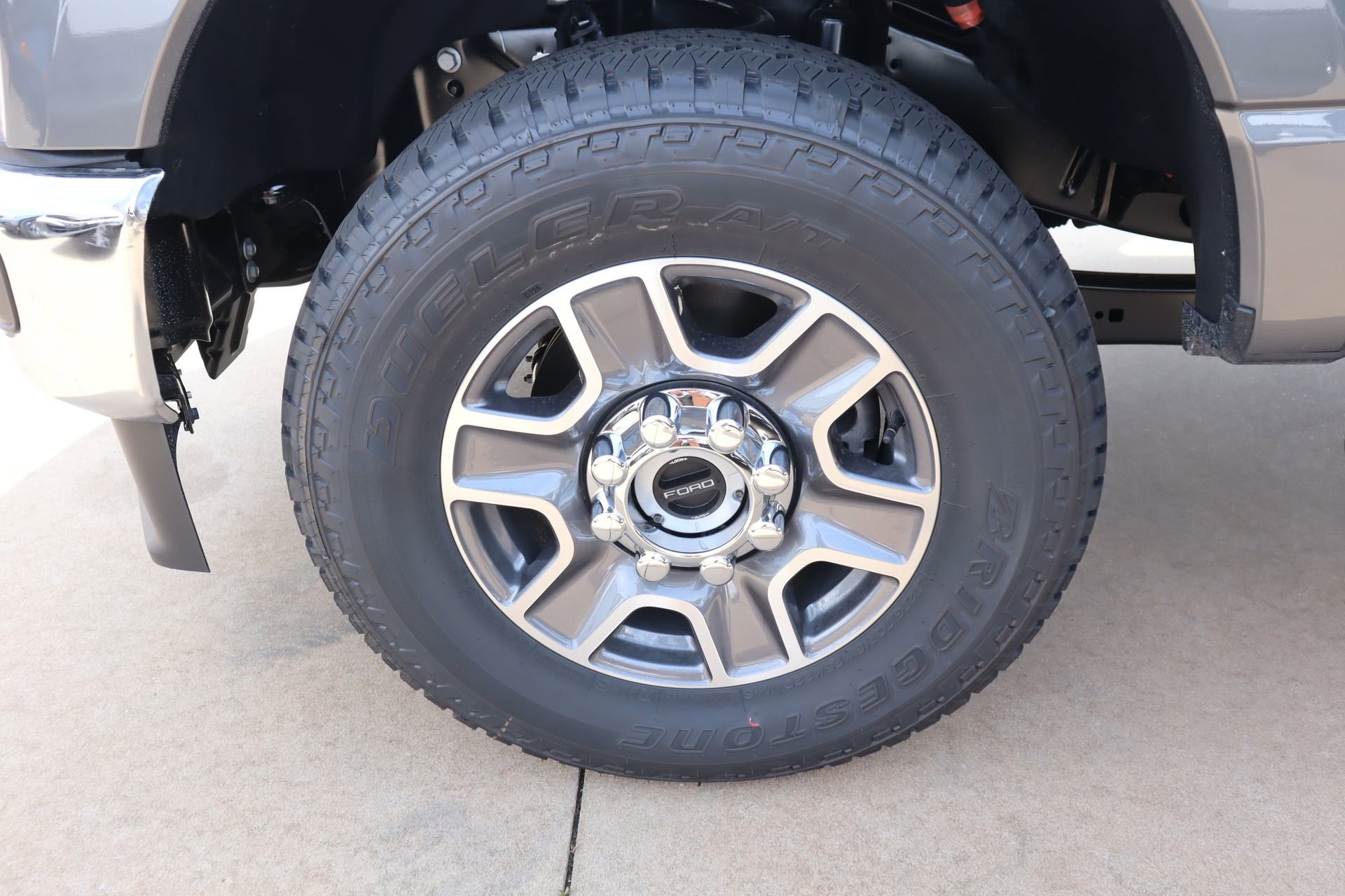 New 2026 Ford F250 Lariat w/ FX4 Off-Road Package image 18