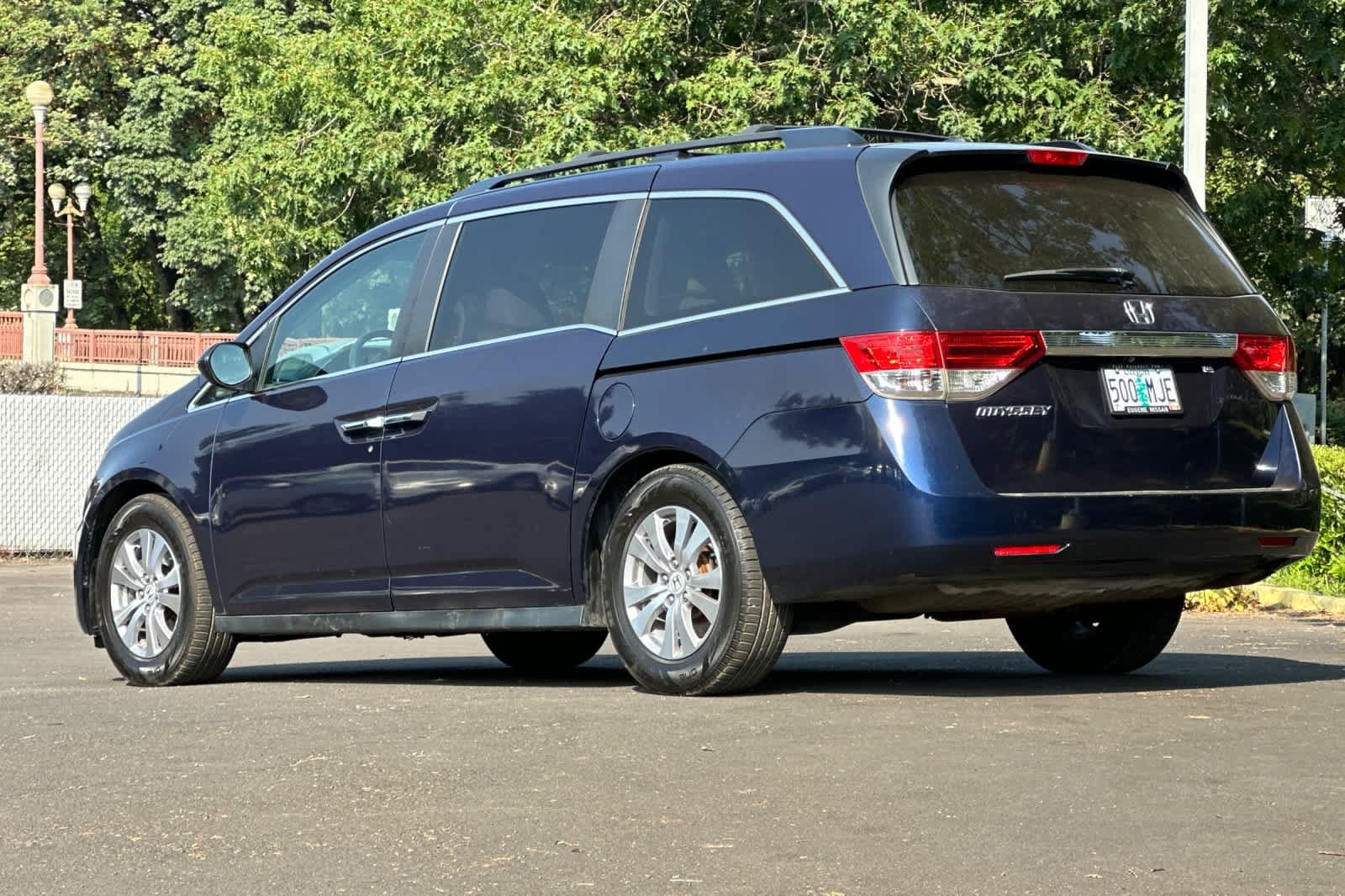 Used 2017 Honda Odyssey EX-L image 6