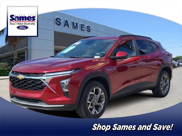 Used 2025 Chevrolet Trax LT