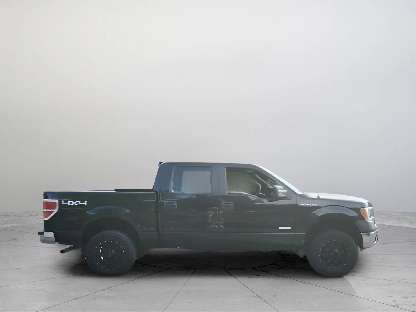 Used 2013 Ford F150 XL w/ Mid Equipment Group image 6