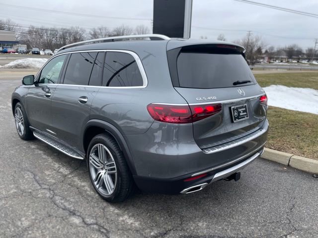 Used 2026 Mercedes-Benz GLS 450 4MATIC image 3
