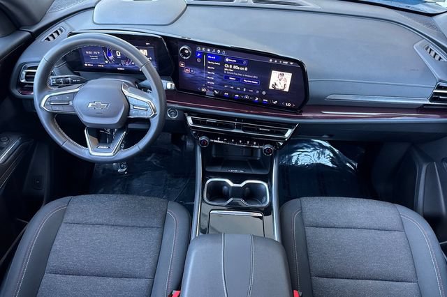 Used 2024 Chevrolet Traverse Z71 w/ LPO, Cargo Package AWD/4WD image 15