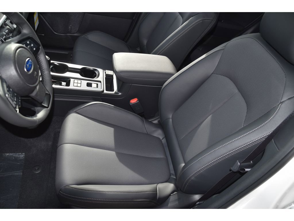 New 2026 Subaru Outback Limited AWD/4WD image 13