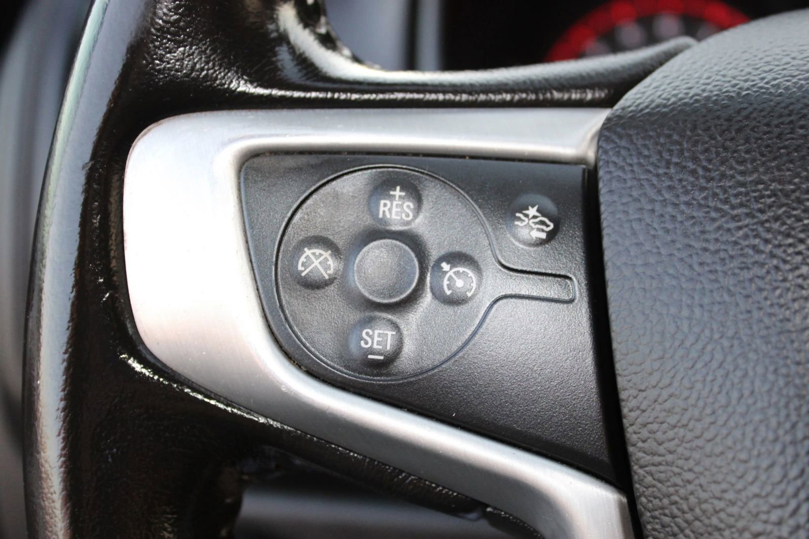 Used 2016 GMC Canyon SLT w/ Driver Alert Package image 26