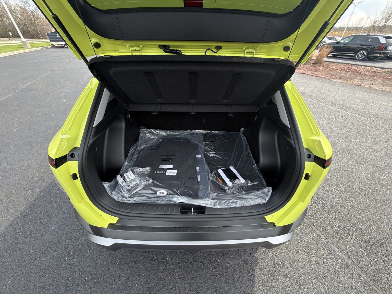 New 2026 Hyundai Kona SEL Premium AWD/4WD image 24