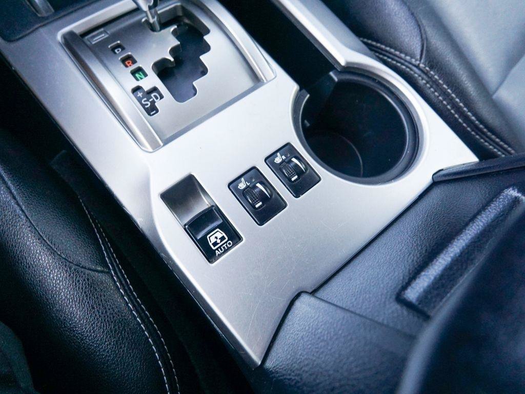 Used 2018 Toyota 4Runner SR5 Premium AWD/4WD image 24
