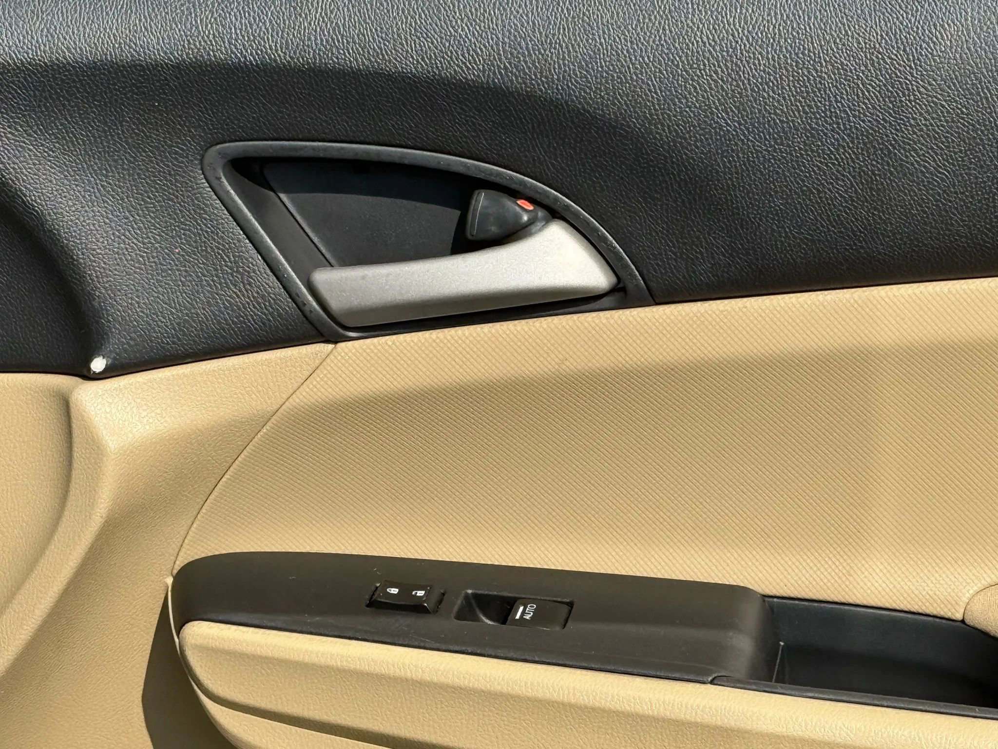 Used 2012 Honda Accord SE image 27