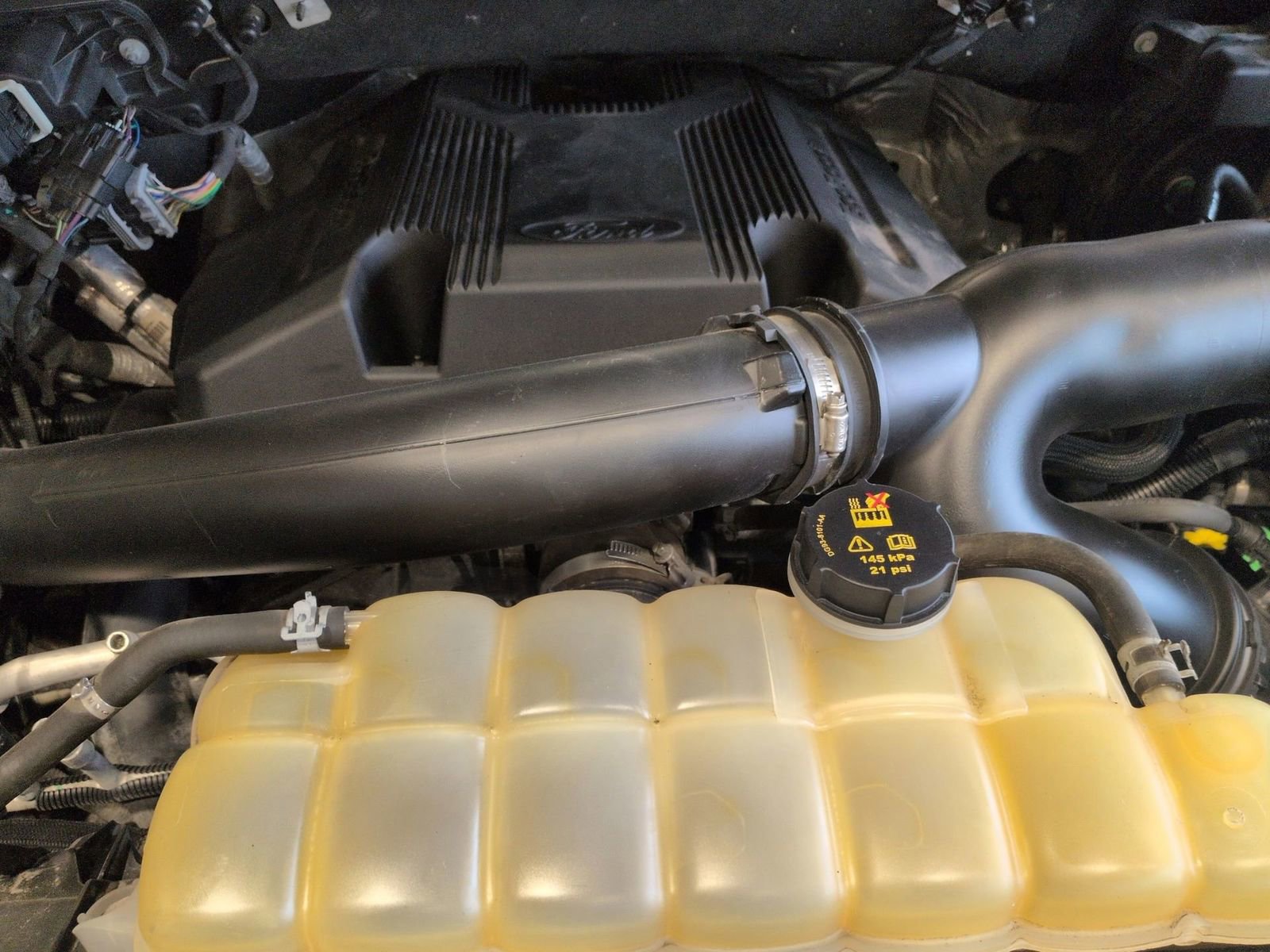 Certified 2018 Ford F150 Platinum w/ Technology Package image 31