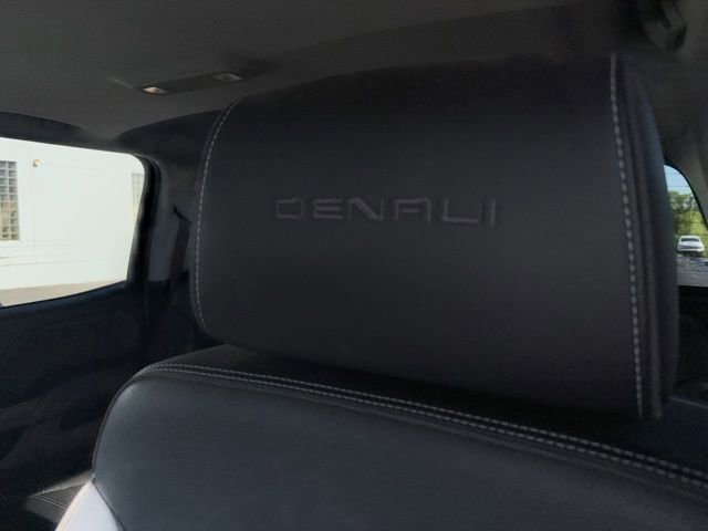 Used 2017 GMC Sierra 2500 Denali w/ Duramax Plus Package AWD/4WD image 50