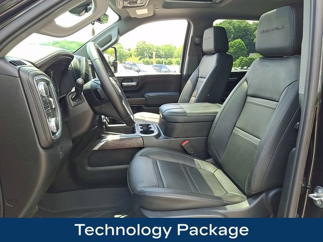 Used 2023 GMC Sierra 3500 Denali w/ Denali Ultimate Package AWD/4WD image 2
