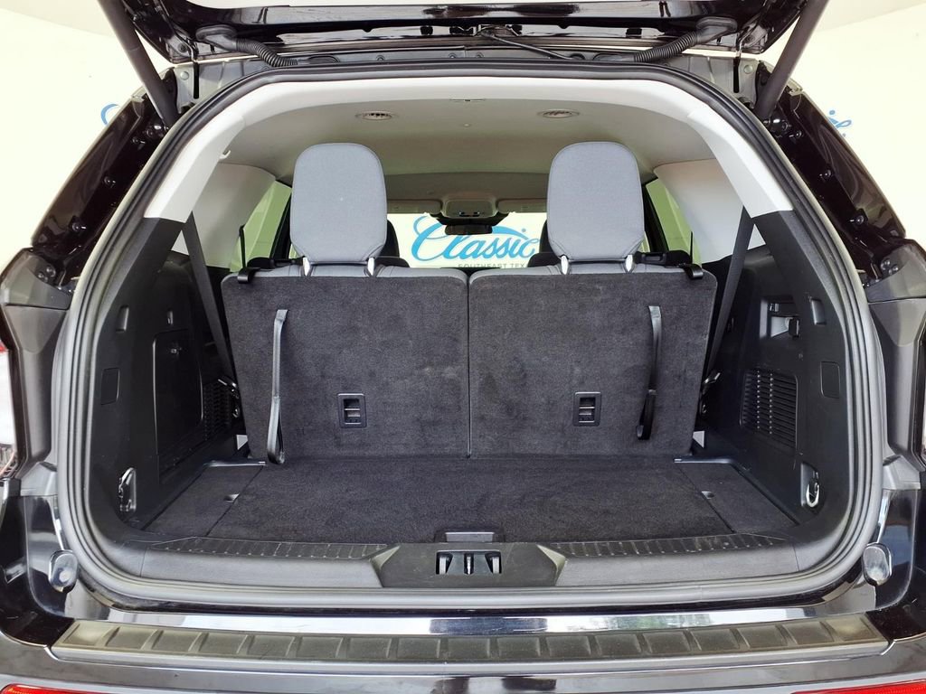 Used 2025 Ford Explorer Active image 10