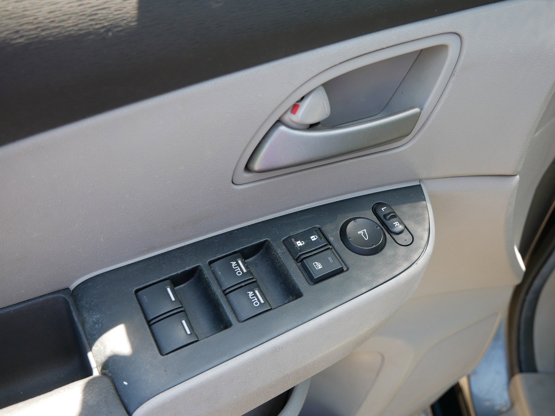 Used 2013 Honda Odyssey EX-L image 20