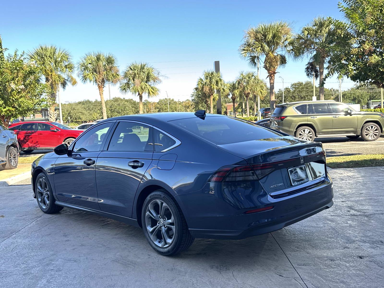 Used 2023 Honda Accord EX image 6
