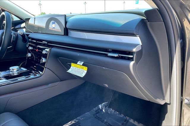Certified 2025 Genesis G80 2.5T AWD/4WD image 19