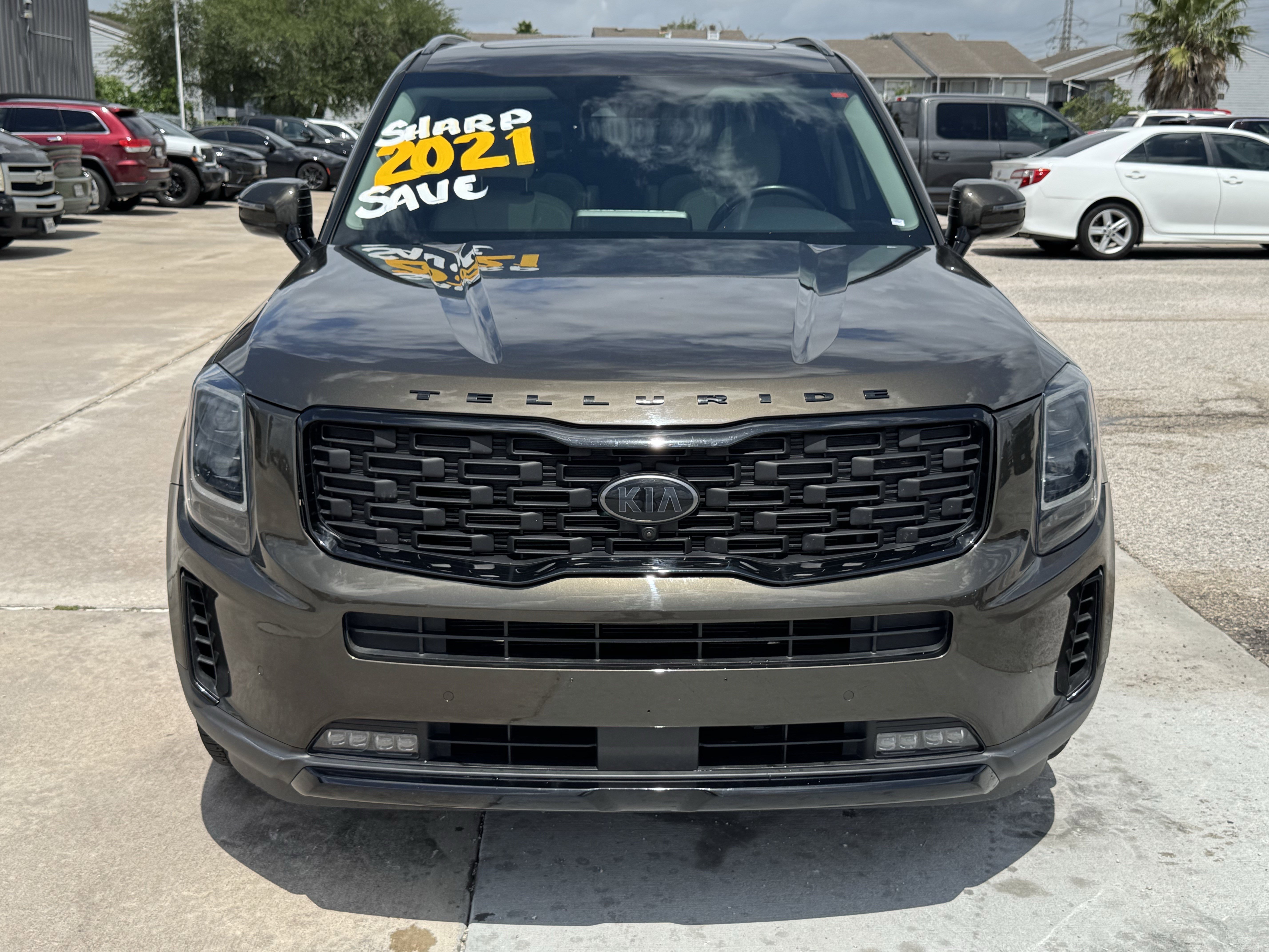 Used 2021 Kia Telluride SX w/ Nightfall Edition Package AWD/4WD image 3