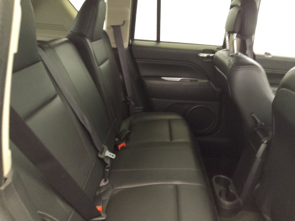 Used 2016 Jeep Compass High Altitude AWD/4WD image 19