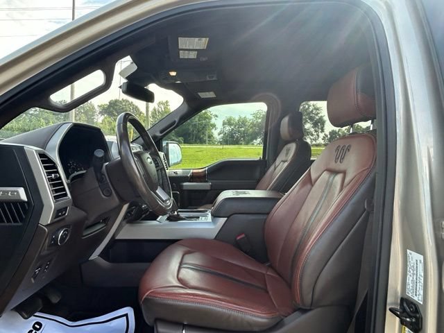 Used 2018 Ford F150 King Ranch w/ Equipment Group 601A Luxury AWD/4WD image 9