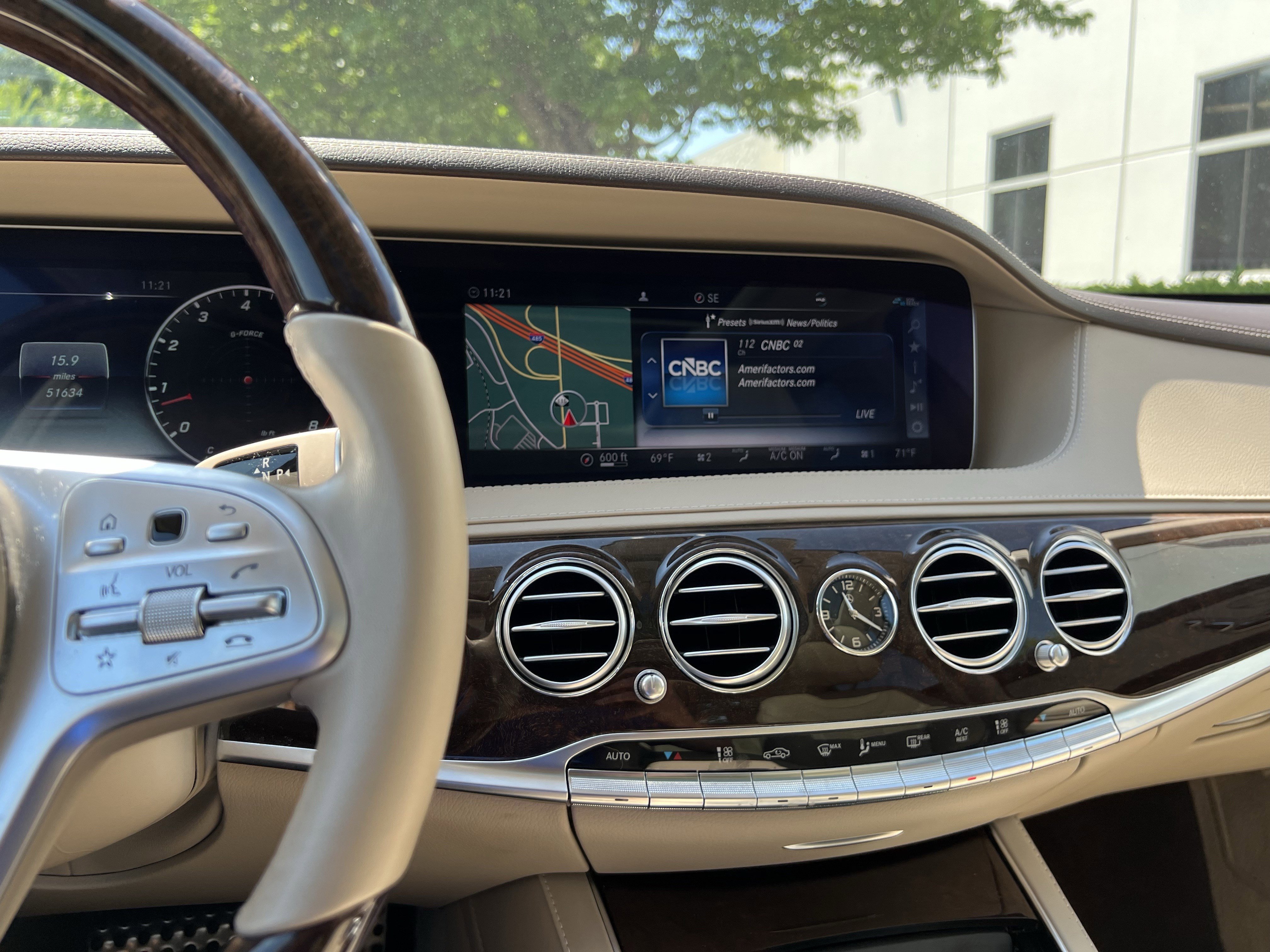Used 2019 Mercedes-Benz S 560 Sedan image 31