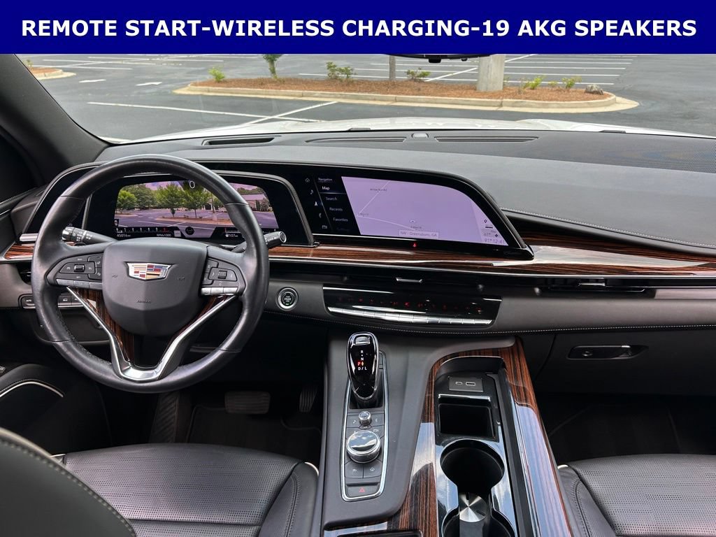 Used 2023 Cadillac Escalade ESV Premium Luxury AWD/4WD image 14