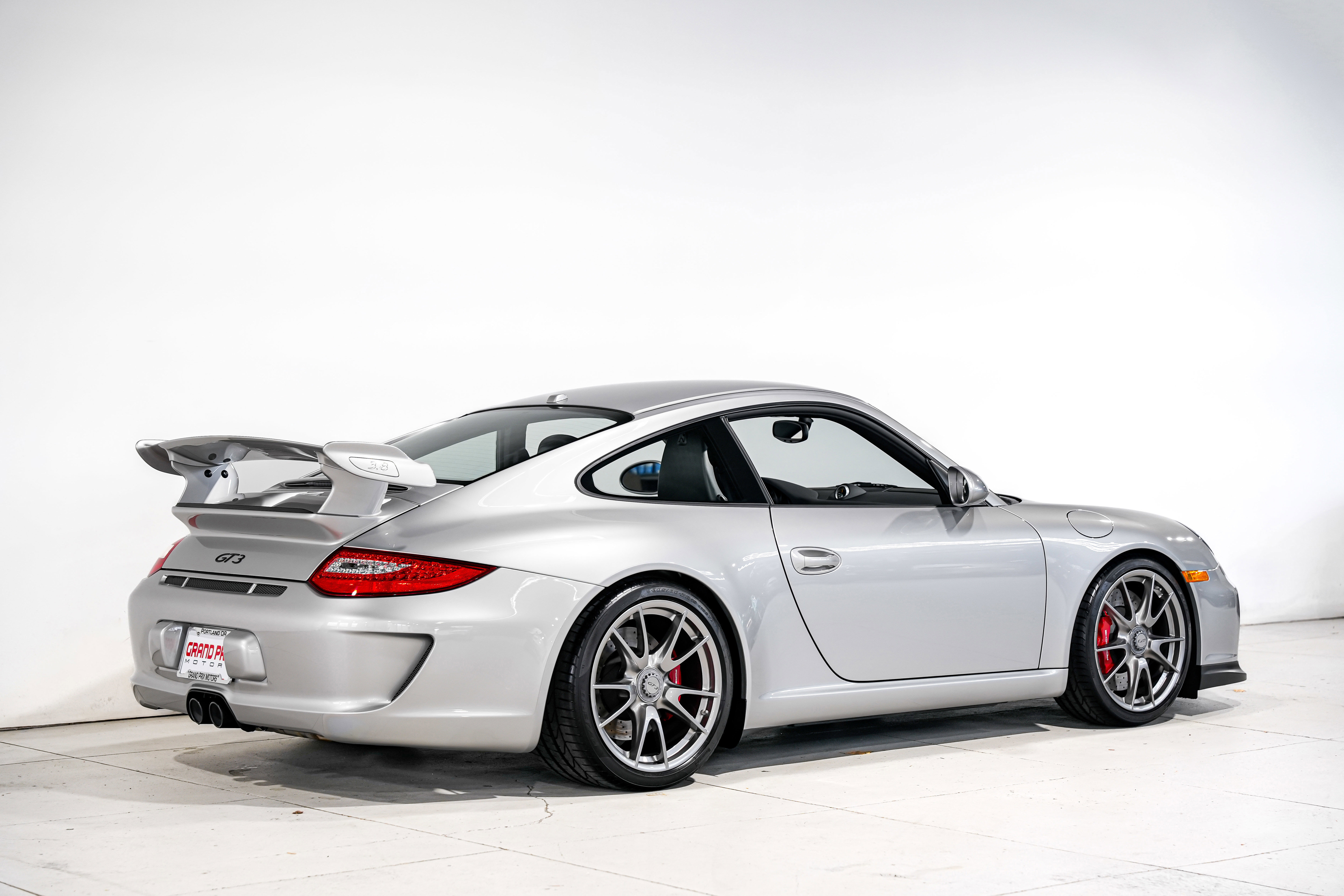 Used 2010 Porsche 911 GT3 image 4