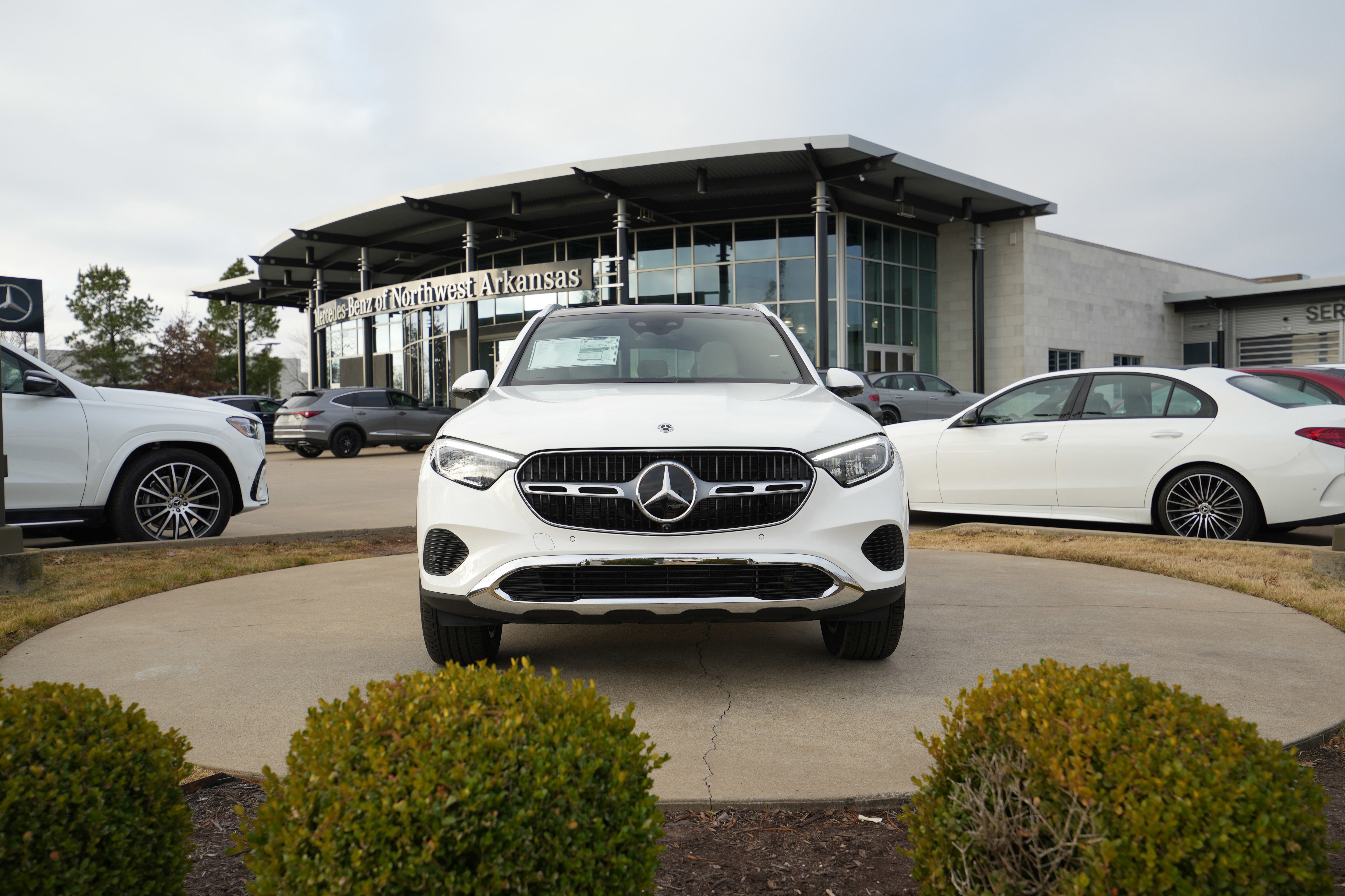 New 2026 Mercedes-Benz GLC 300 4MATIC image 2